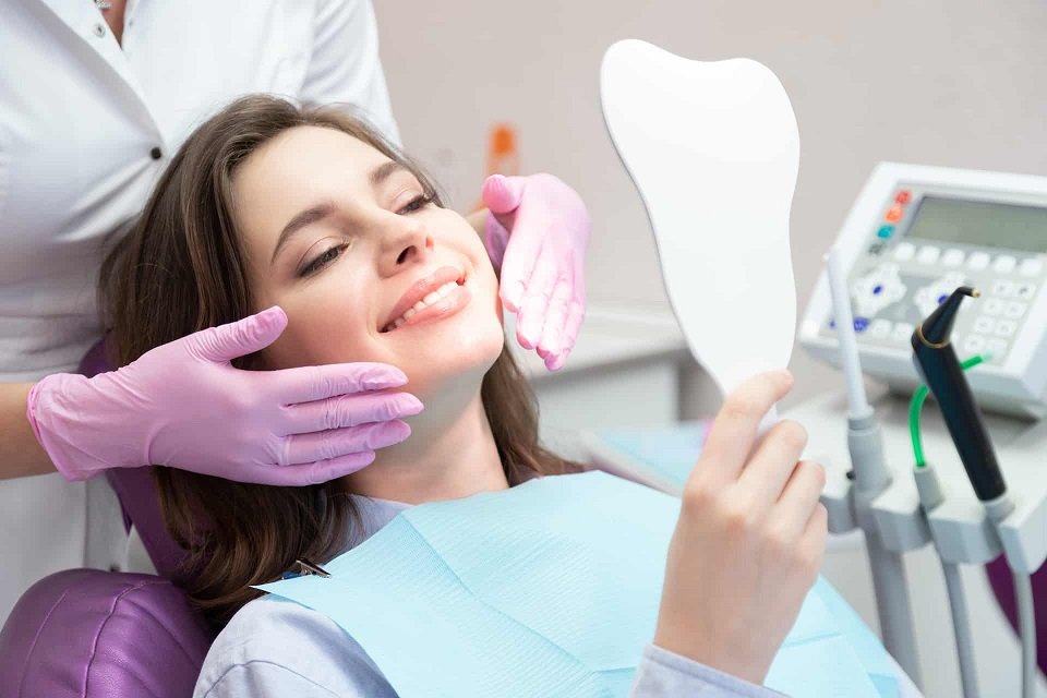 Cosmetic Dentist